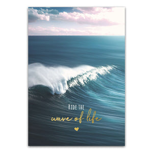 Postkarte "Ride the wave of life"